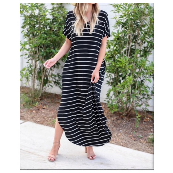 ✨LAST ONE✨Striped loose fit side pocket maxi dress - Picture 4 of 5
